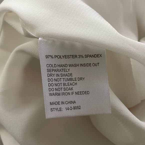 Minty Meets Munt Floral Mesh Panel Mini Dress - Picture 7 of 8